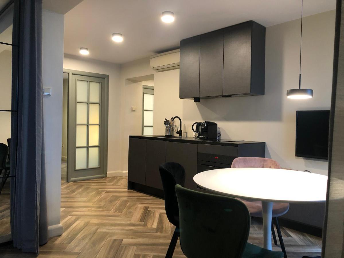 Arte-Locum Apartamenty Przy Rynku فروتسواف المظهر الخارجي الصورة