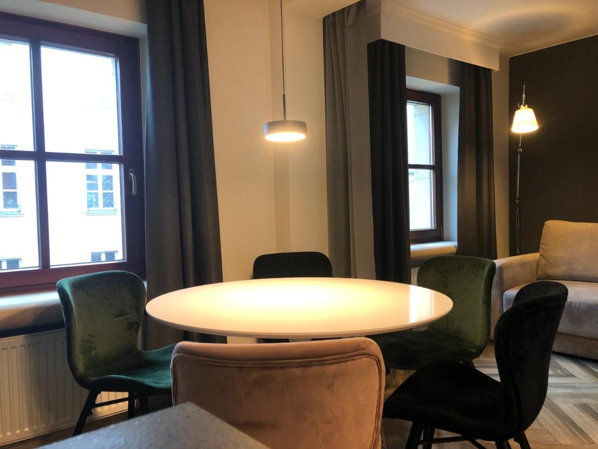 Arte-Locum Apartamenty Przy Rynku فروتسواف المظهر الخارجي الصورة